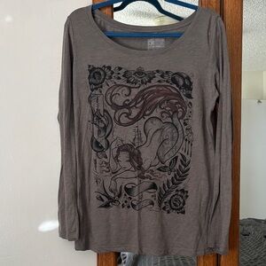 Gray Graphic Long Sleeve Top by curbside clothing xxl